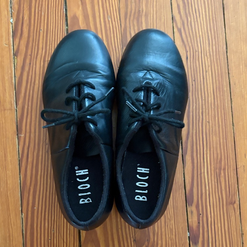Bloch tap shoes (kids)